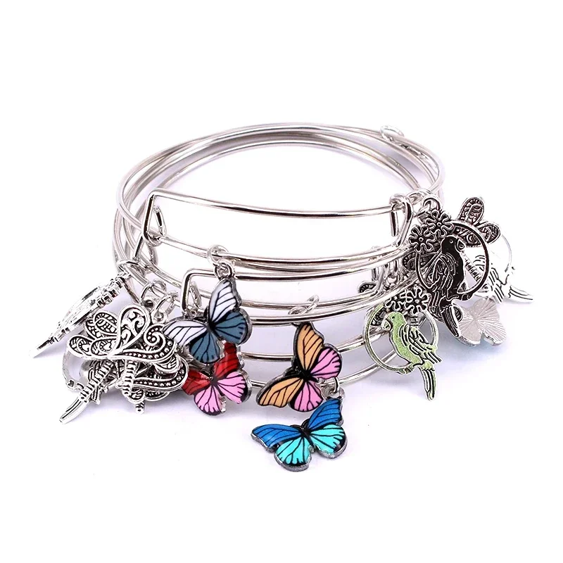 5pcs Bangle Set Wire Bracelets for Women Girls Jewelry Butterfly Parrot Dragonfly Love Heart Charms Bangles Cuff Jewlery C047