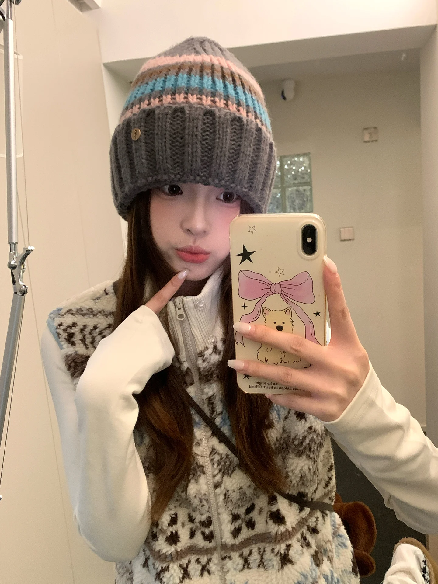 قبعة صوفية محبوكة مخططة بألوان كلاسيكية للنساء قبعة شتوية دافئة جديدة لحماية الأذن #5