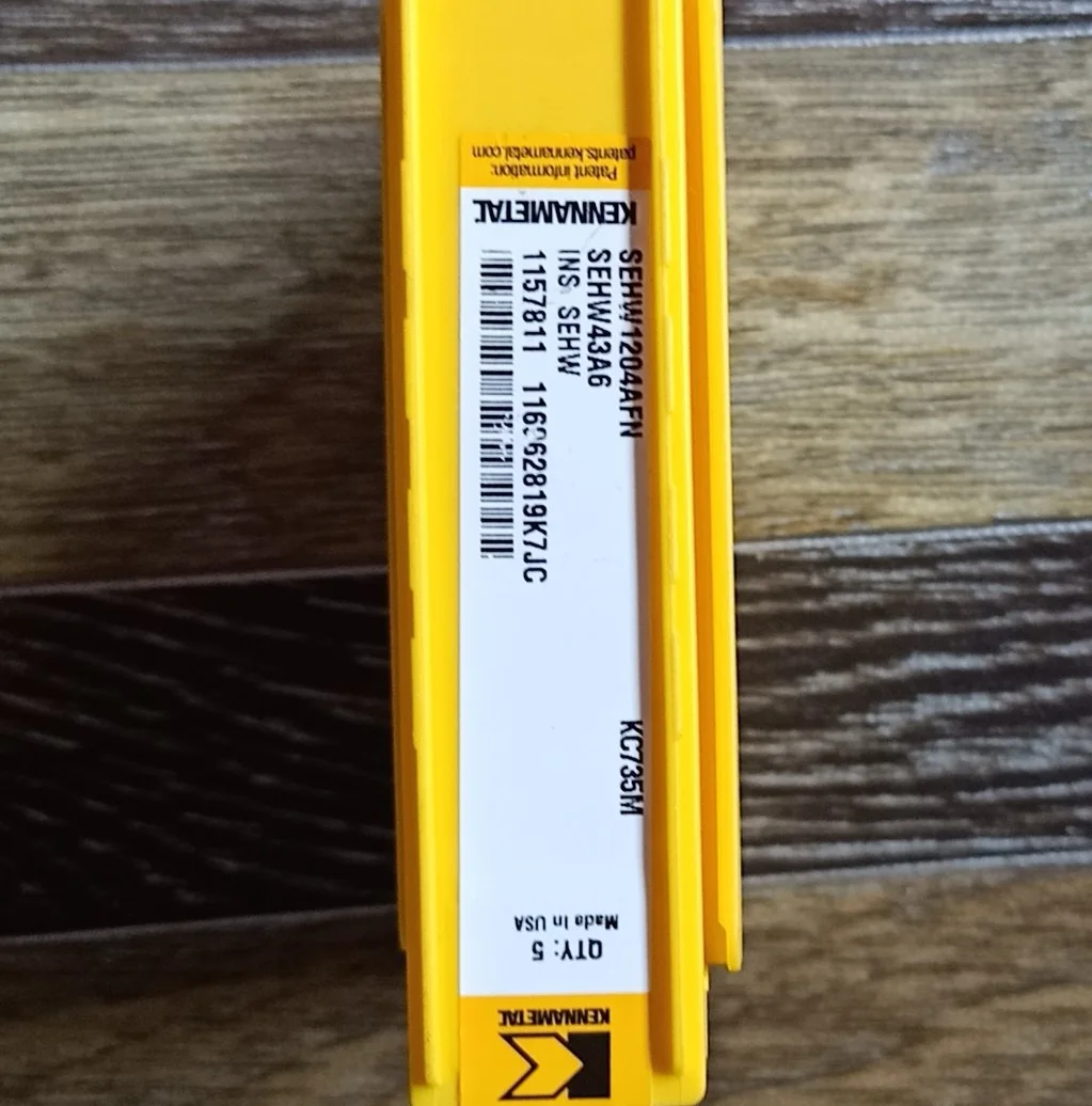 

Hard alloy cutting blades SEHW1204AFN KC735M