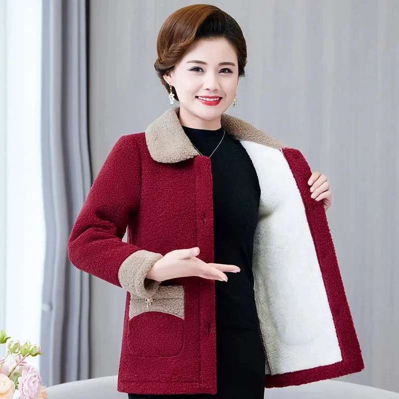 New Middle-age Women Clothes Winter Coat Thicken Lambswool Jacket Fleece Parkas Female Cotton Padded Jacket Warm Tops Outerwear