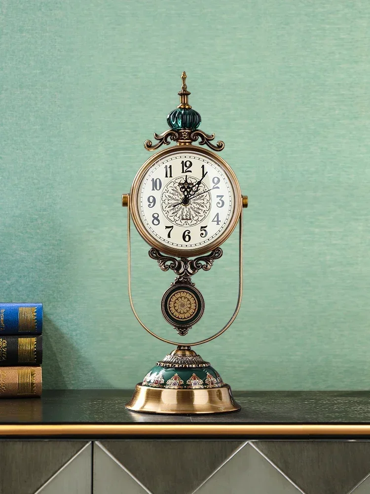

Modern Table Clocks Luxury Desk Clocks Retro Vintage Crystal Clock for Living Room Elegant Table Decoration and Accessories
