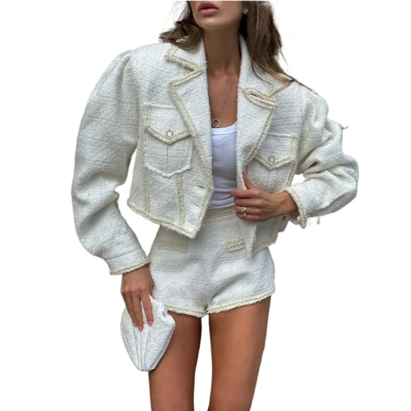 Traje de calle alta de otoño para mujer, abrigo corto de Tweed, pantalones cortos de pierna ancha, conjuntos de mujer, chaqueta con botones de manga larga abombada, pantalones cortos rectos superiores