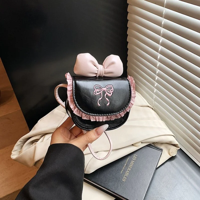 

Famous Designer Leather Women's Crossbody Bag Luxury Brand Elegant Popular Classic Bag