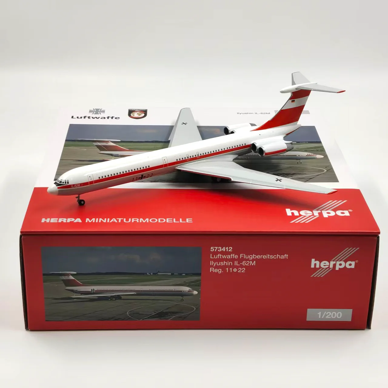 Diecast Herpa 1:200 Scale Il-62M 11+22 573412 Alloy Aircraft Model