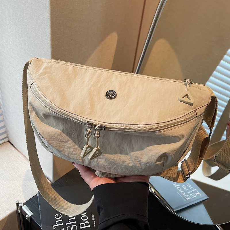 Nylon Crossbody Bag Women Lightweight Casual Sling Bag Minimalist Portable Sporty Shoulder Bag