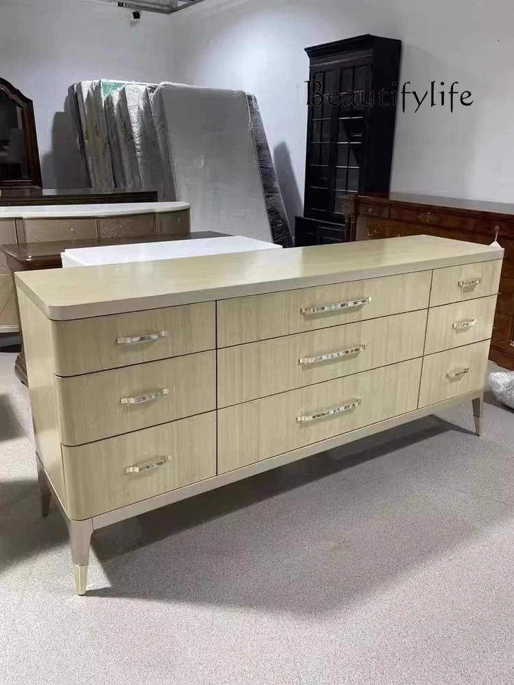 

American light luxury bedroom, high TV cabinet at the end of the bed, wall storage, designer style, high sense of fashion