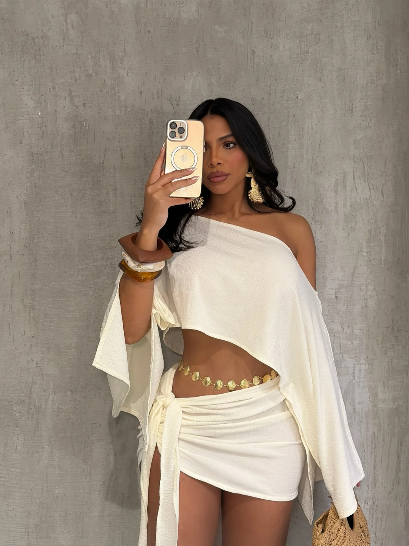 

New Fashionable Backless Shirt + Shorts Two-piece Sets Women Summer Sexy And Elegant Solid Color Top And Shorts Set For Women