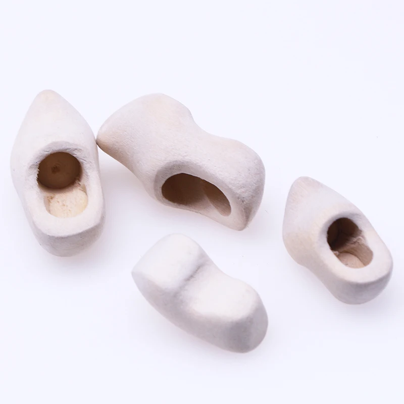 1Pair Doll House Miniature Handmade Wooden Dutch Shoes Clogs Boots Fairy Gnome Simulation Scene Collocation Model DIY Accessory