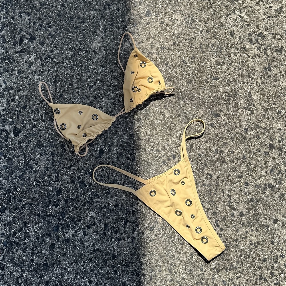 2025 Micro Bikini Halter Costume da bagno per le donne Costumi da bagno sexy Bikini brasiliano Perizoma Biquini Costumi da bagno Solid Beachwear Donna