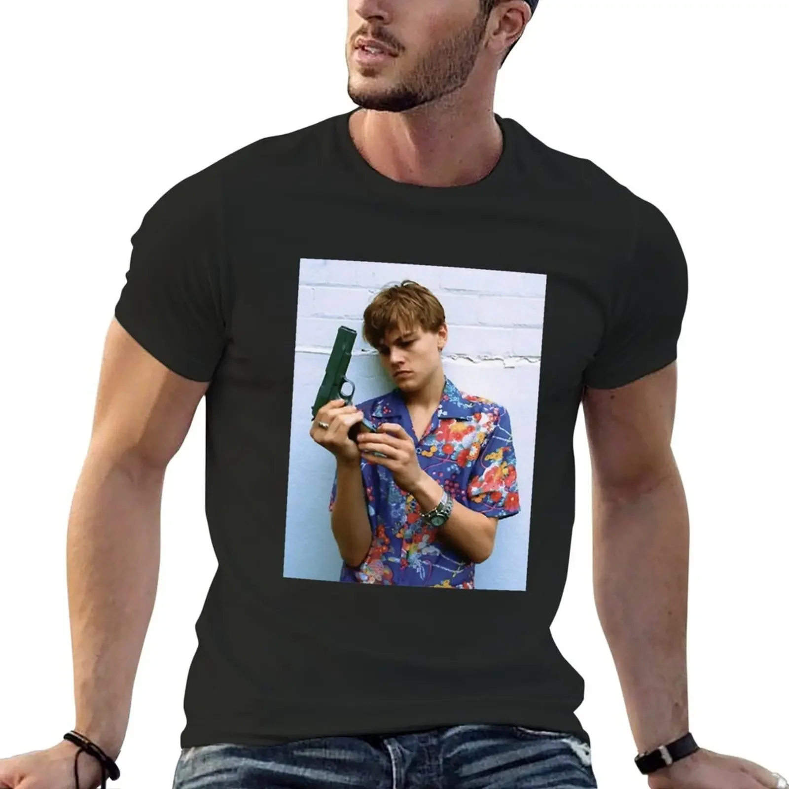 Music Vintage Leonardo Dicaprio Young Romeo And Juliet Halloween T-Shirt heavyweights custom t shirt graphic t shirts men