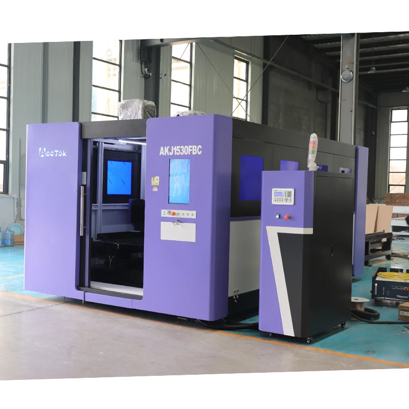 ACCTEK Cnc Enclosed Cover Fiber Laser Cutting Machine 3015 2030 2040 Metal Laser Plate Cutter 6000W 3000W