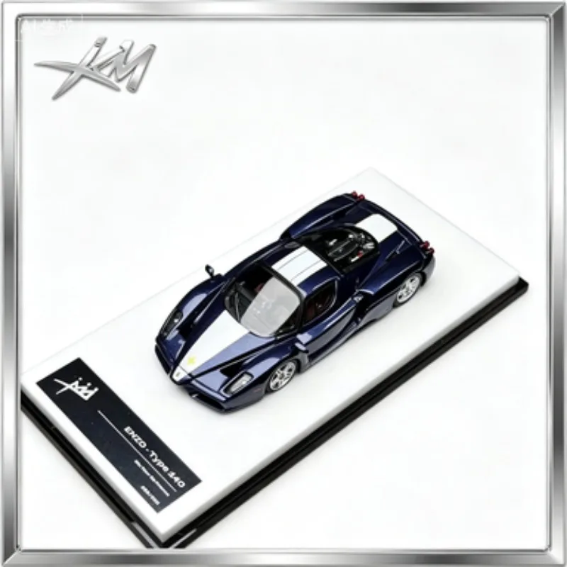 

In stock. KING model 1:64 Enzo The rear cover can be opened. Cast alloy model. For adult collection. As a decorative piece.