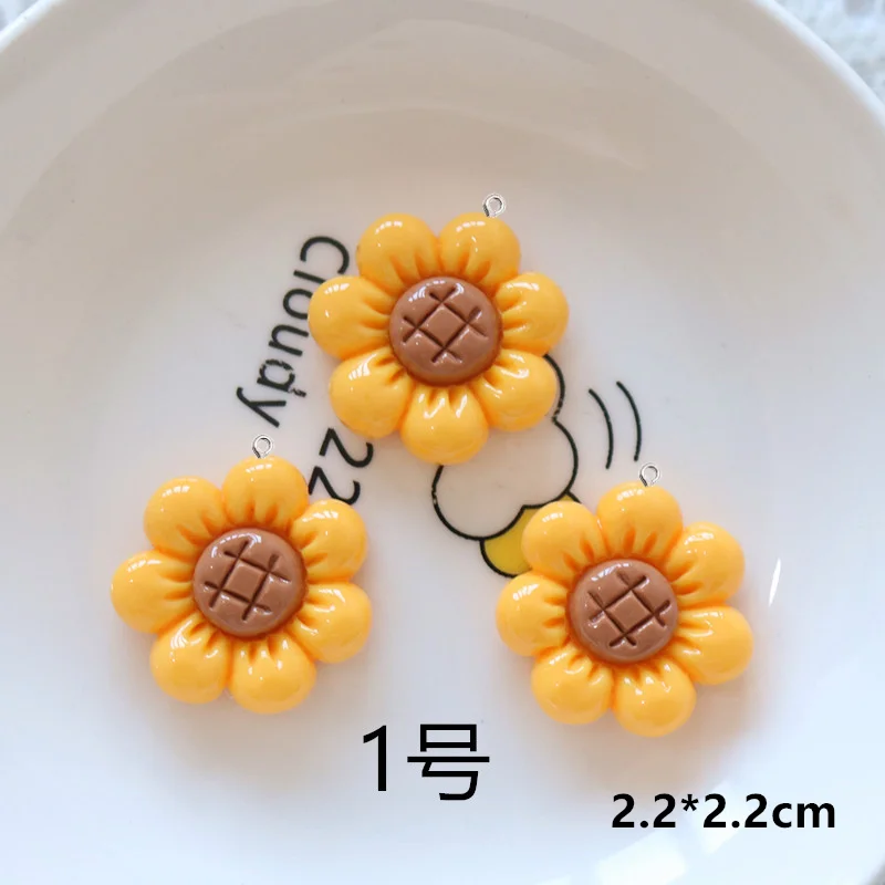 10Pcs Flat Back Resin Bee Flower Charms with Eye Pins for DIY Jewelry Making Keychain Necklace Bracelet Bag Pendant Accessories