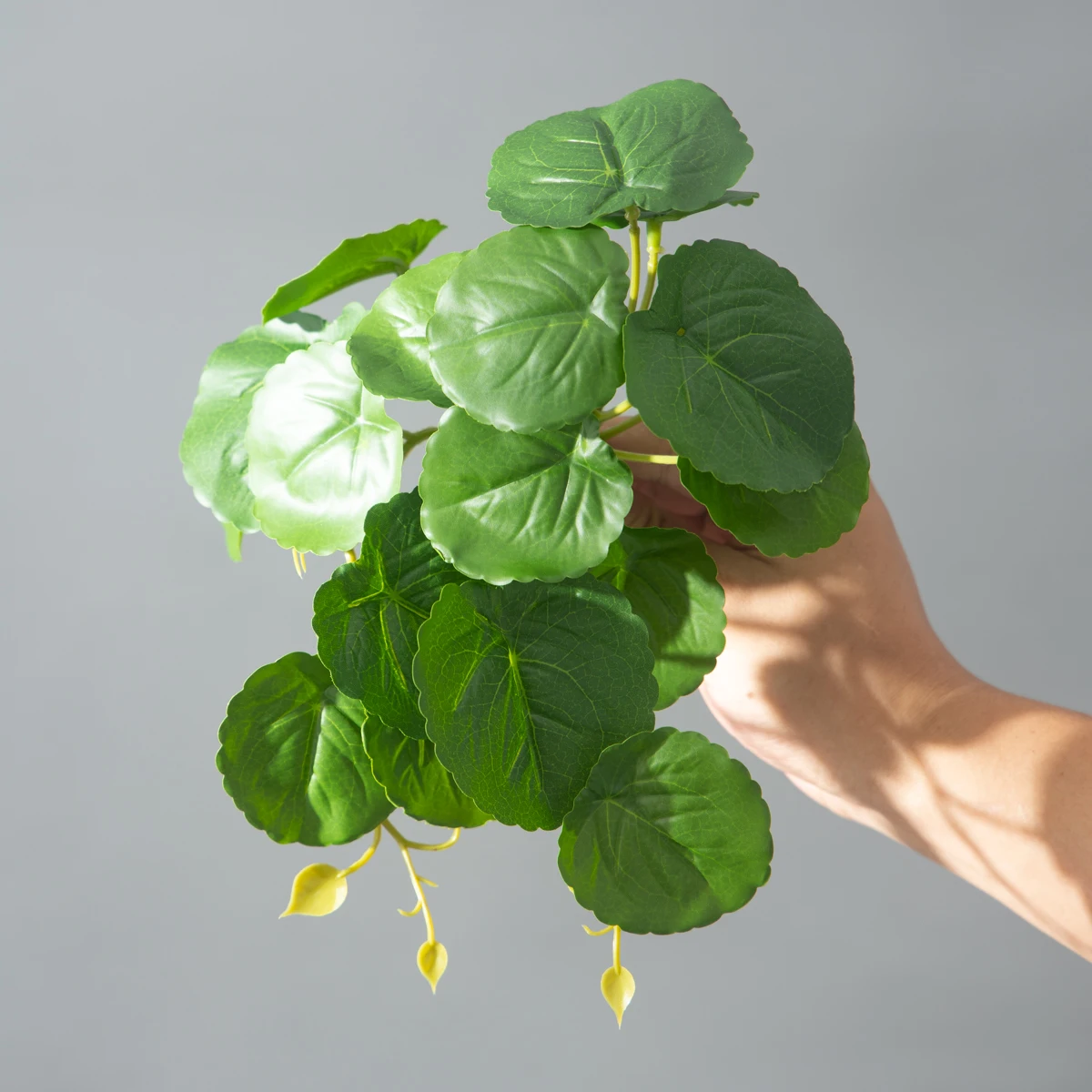 25 cm künstliche Monstera-Pflanzen, tropische Palmenblätter, kleine Pflanzen, Zweig, künstlicher Baumlaub, hängende Blätter für Halloween, Weihnachten – Detail 8
