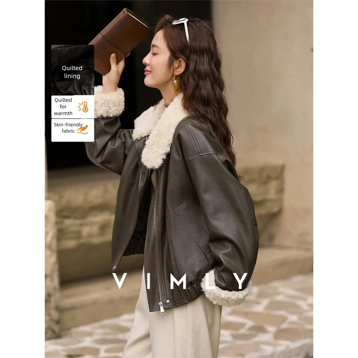 Kurtka damska VIMLY ze sztucznej skóry 2025 z pluszowym kołnierzem i mankietami, wiatroodporna kurtka motocyklowa, pikowana kurtka zimowa damska w kolorze kawowym, krótka, model 30556