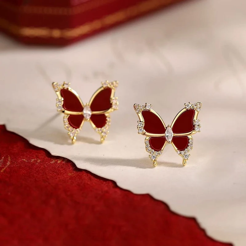 Silver Color Butterfly Zircon Personality Stud Earrings for Elegant Women Exquisite Fashion Jewelry Accessories