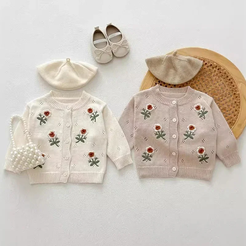 2024 New Autumn Infant Baby Girls Knitting Cardigan Long Sleeved Knitted Flower Embroidery Newborn Baby Girls Sweater Coat