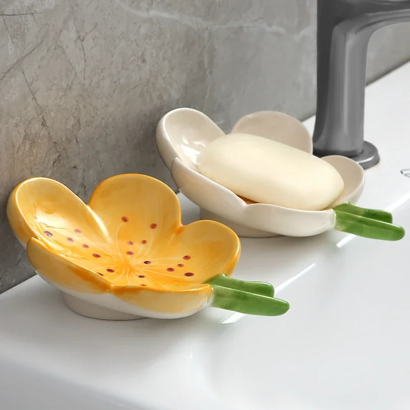 

Ceramic Petal Soap Box, Solid Color, Cute, High Appearance Level, Home Portable Sink, Creative Waterproof Drain Soap Tray, Punch