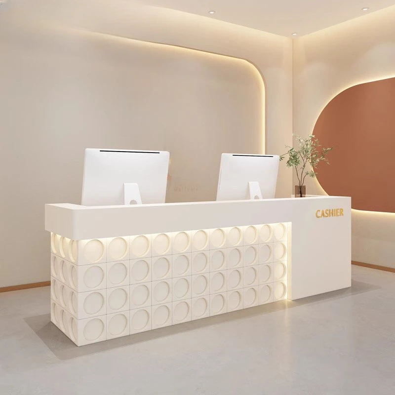 Fortschrittlicher Schreibtisch, minimalistische Möbel, Bürosekretärin, moderne Empfangstheke, Rezeptionist, Frontstudio, Empfangstheke, Beauty Bar