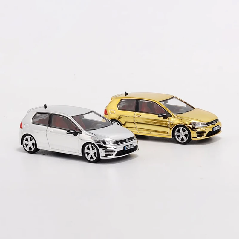 Diecast Original 1:64 Scale VW Golf Mk7 7R Simulation Alloy Car Model Static Display Collectible Toy Gift Souvenir Decration