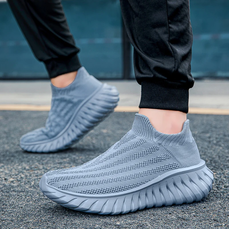 Men Running Walking Sock Shoes Women Thick Sole Fashion Casual Sneakers Breathable Sport Shoes Couple Sneakers Casual Shoes