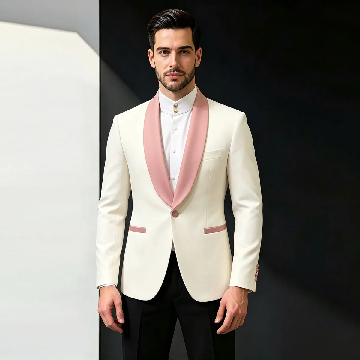 Custom Men's 2-Piece Peaked Lapel Suit
