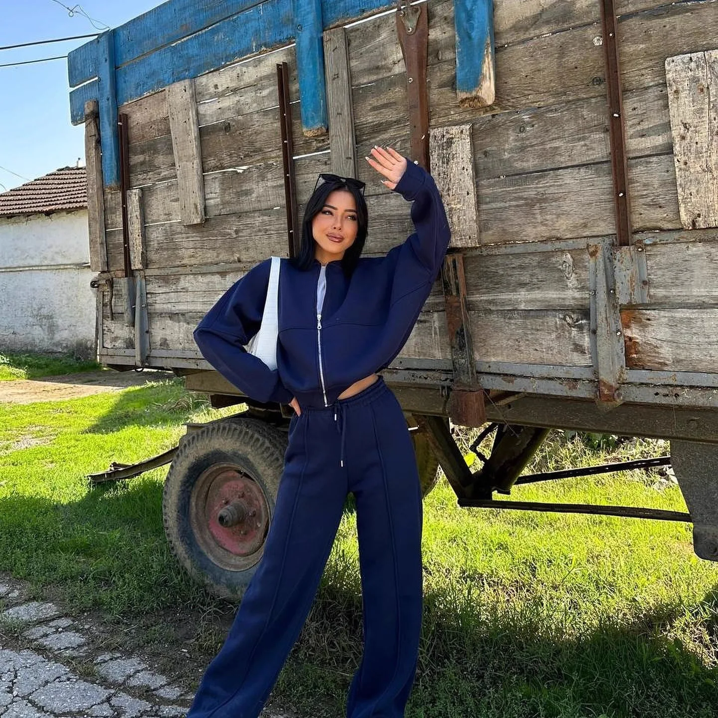 2025 neue Mode Zipper Strickjacke + Breite bein Hosen Zwei-stück Sets frauen Winter Beiläufige Lose Tops Hosen anzug Für Frauen