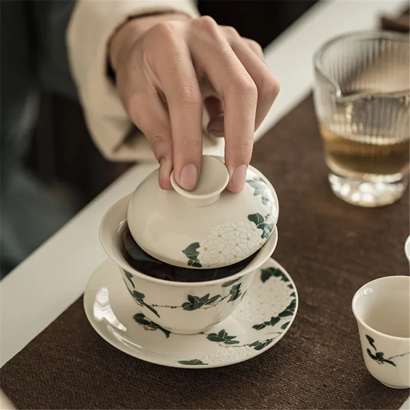 Ceramic Kung Fu Gaiwan Creative Hand-painted Chrysanthemum Tea Tureen Tea Set Office Tea Bowl with Saucer Drinkware Kettle