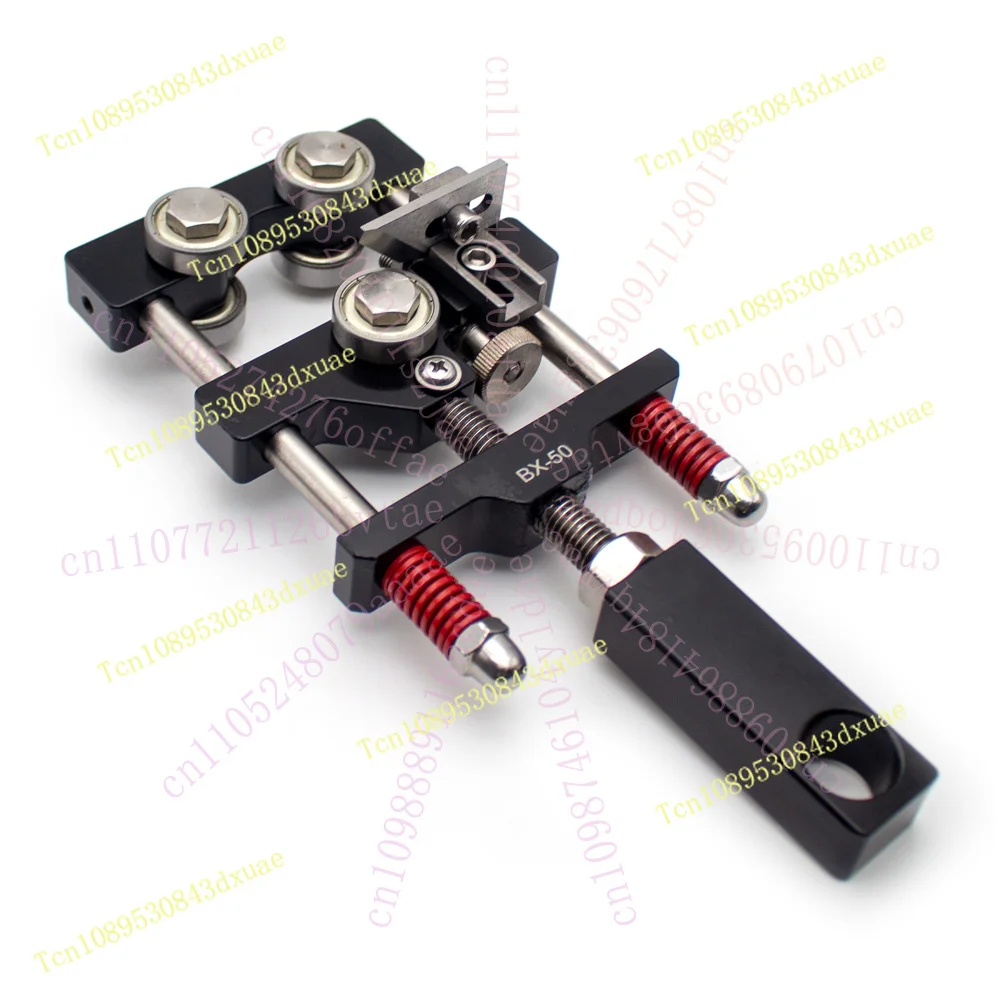 Manual Cable Stripper, Adjustable Blade Depth, Rotating Handle Industrial Medium/High Voltage Wire Stripping Tool BX-50