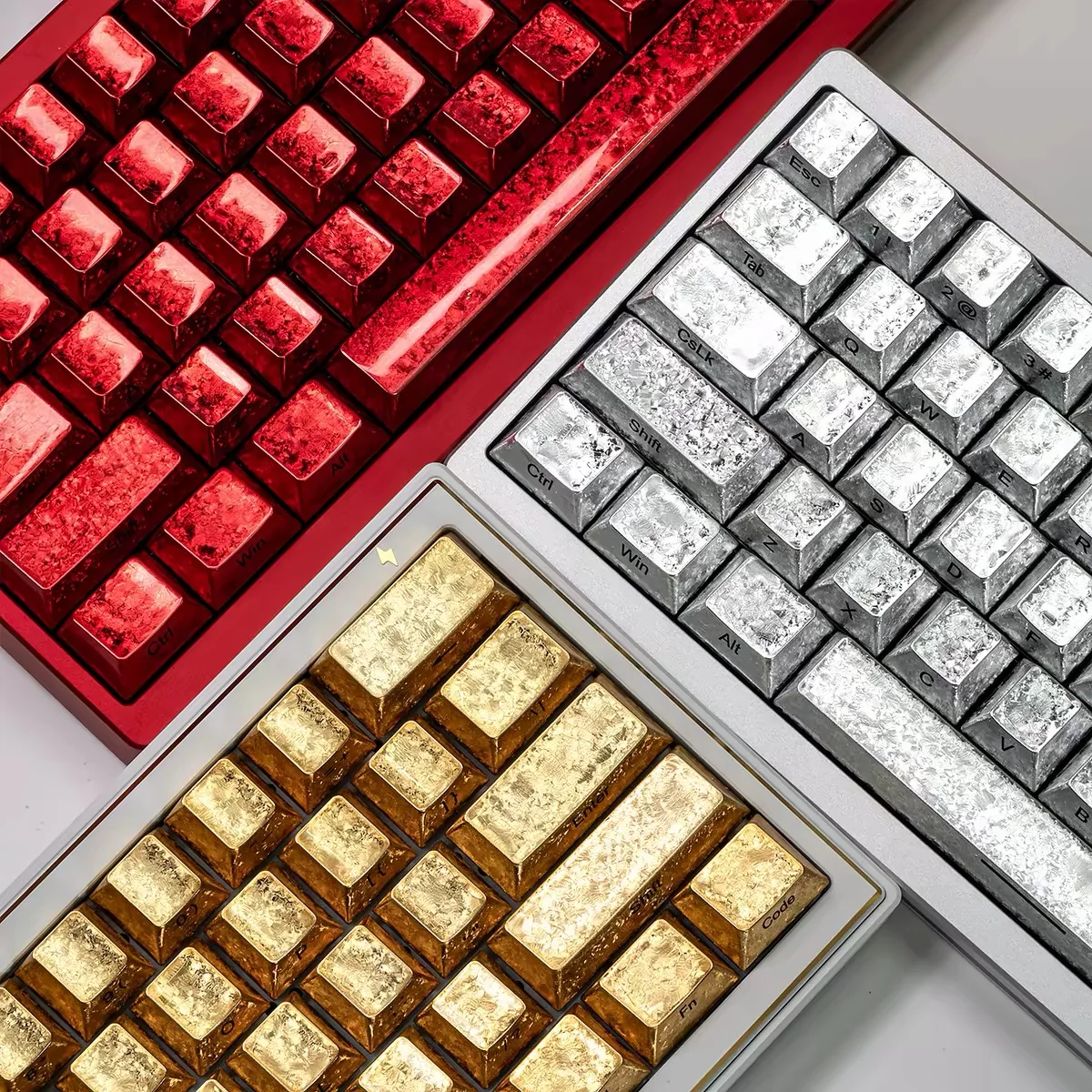 Frost Silver/Gold/Red Icicle Cracked Metal Paint Side-Engraved Keycaps, 87 Keys.