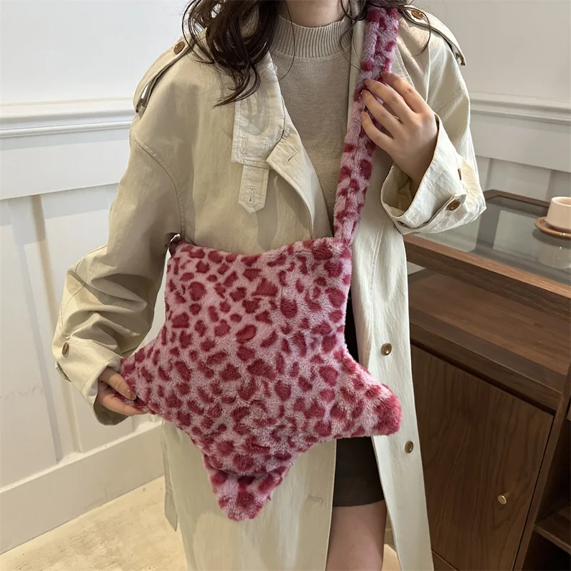 Bolsos cruzados de felpa con estampado de leopardo y estrella para mujer, bolso de hombro peludo de gran capacidad para niñas, bolsos de mano Vintage, bolso femenino