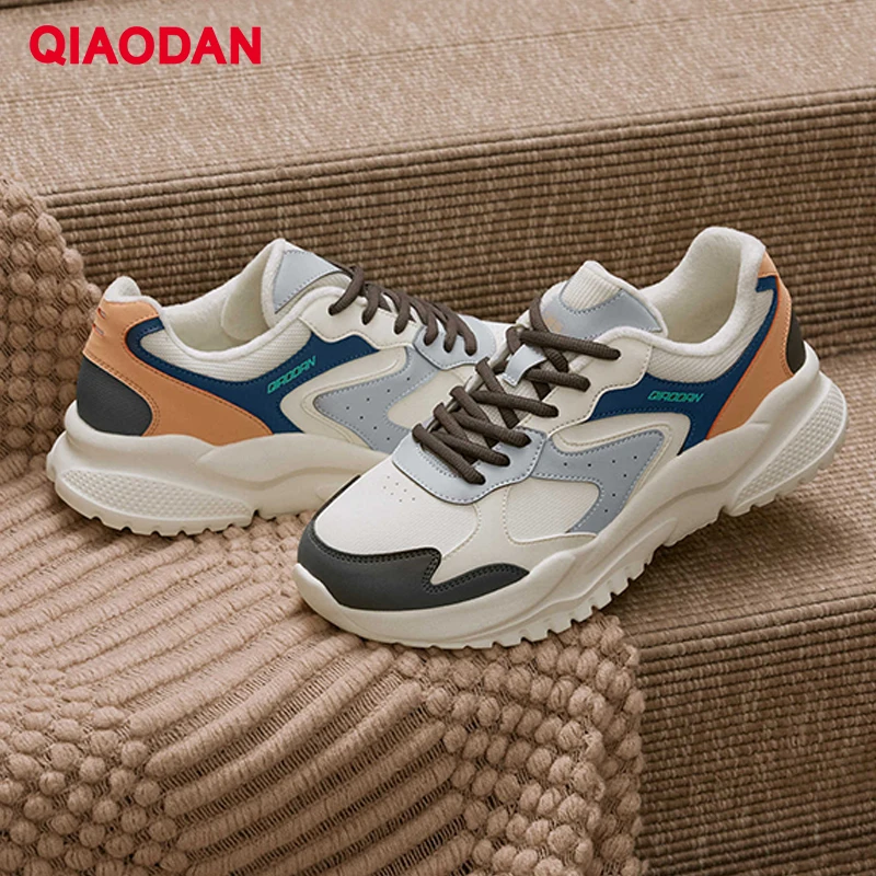 QIAODAN Casual Shoes Men 2025 Winter Street Style Fleece Inner Warm Walking Shoes Lightweight Waterproof Sneakers QXG043254430B