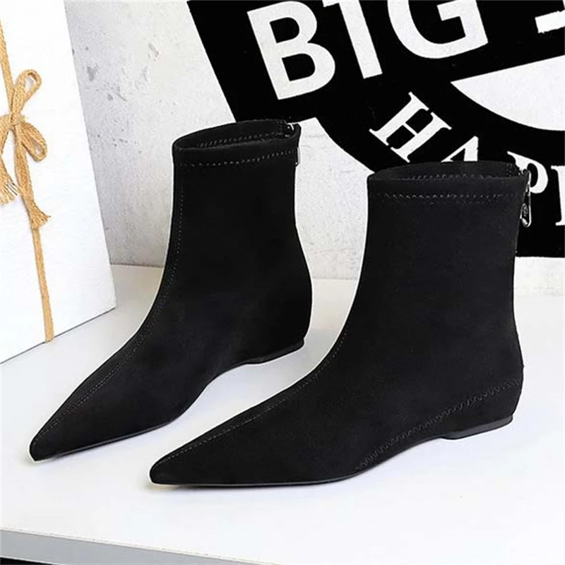 BIGTREE Herfst Winter Designer Puntschoen Enkellaarsjes Vrouwen Vintage Wiggen Hak Schoenen Beknopte KORTE Botas Zapatos De Mujer