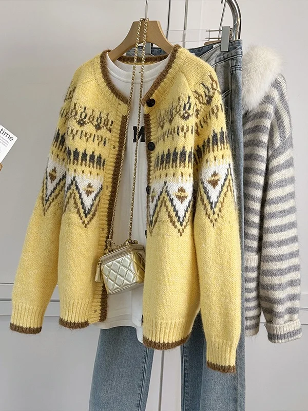 

Модный желтый вязаный кардиган для женщин, зимняя теплая верхняя одежда в ретро-корейском стиле, свободный крой, с длинными рукавами