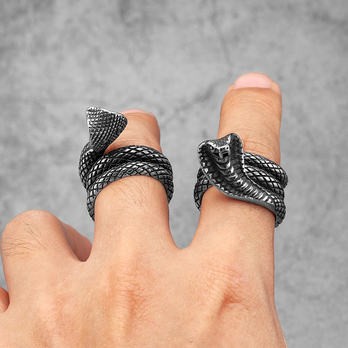 Schlange Cobra Tier Männer Rin – Vintage Fashion Stuff Bewertung und Preis