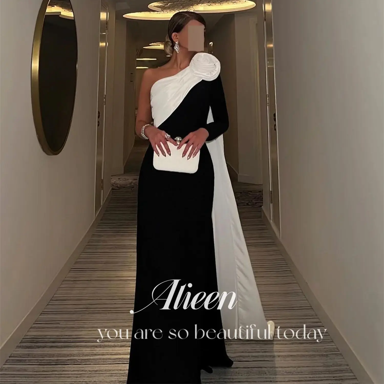 

Aileen Black Luxury Dubai Evening Dress Customized Evening Dresses Women Elegant Lady Dress Shawl Long Dresses With Sleeves Prom