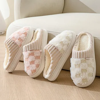 Herfst Winter Pluche Slippers Voor Vrouwen Binnenshuis Eenvoudige Warme Antislip Glijbanen Gezellig Slip Op Warme Schoenen