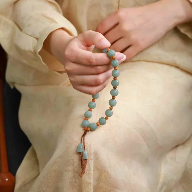 

Natural Hetian Jade Qie Mo Blue Old Material Ruyi Handheld Unisex Bracelet