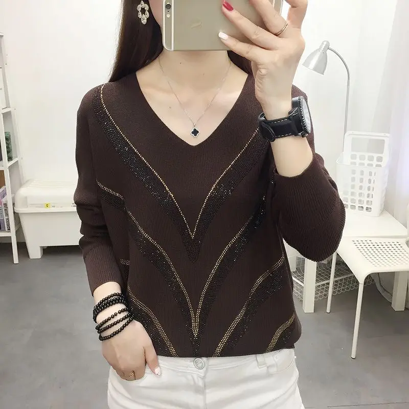 Fashion V-Neck Knitted Spliced All-match Diamonds Sweater Women's Clothing 2022 Autumn New Casual Pullovers Loose Korean Tops