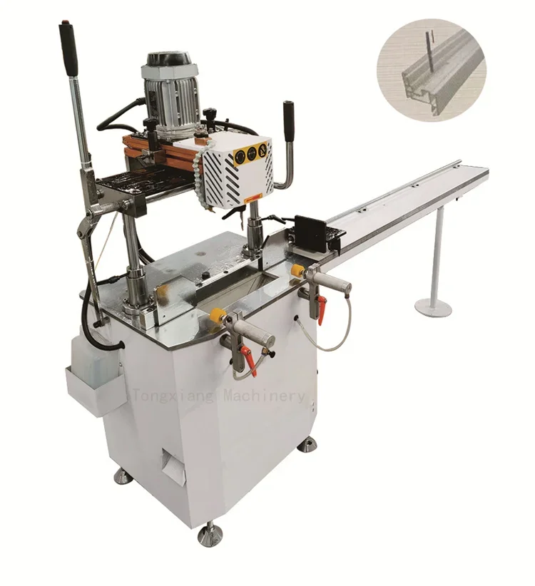 

3 Axis Aluminium Window Machine CNC Router Milling From Shandong Tongxiang