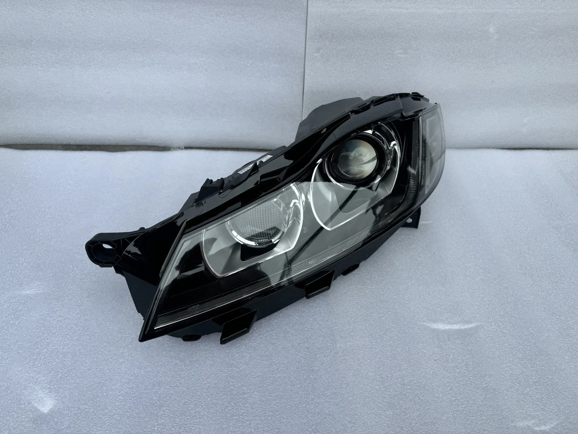 FOR Jaguar XF HID Headlight 6000k Car Headlight Original Xenon High Quality for 2016-2018 Models Hot Selling