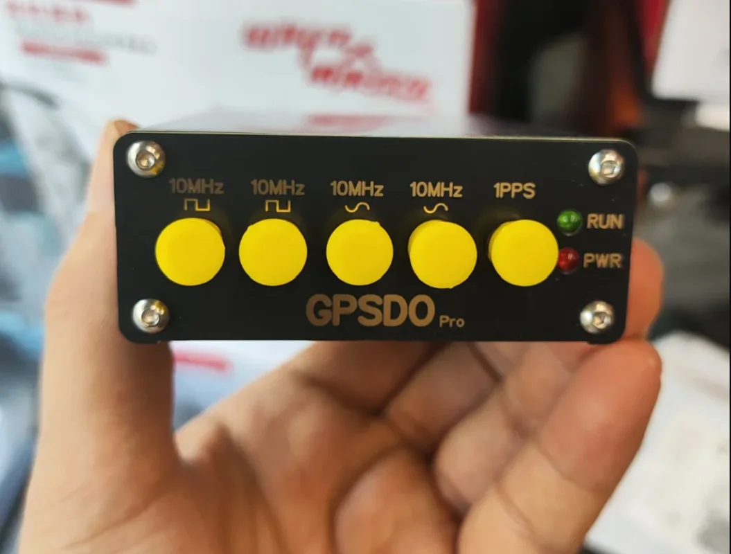 مذبذب GPSDO Pro GPS المحدث الجديد 10 ميجا هرتز 1PPS GPS على مدار الساعة لأجهزة فك تشفير الصوت #2