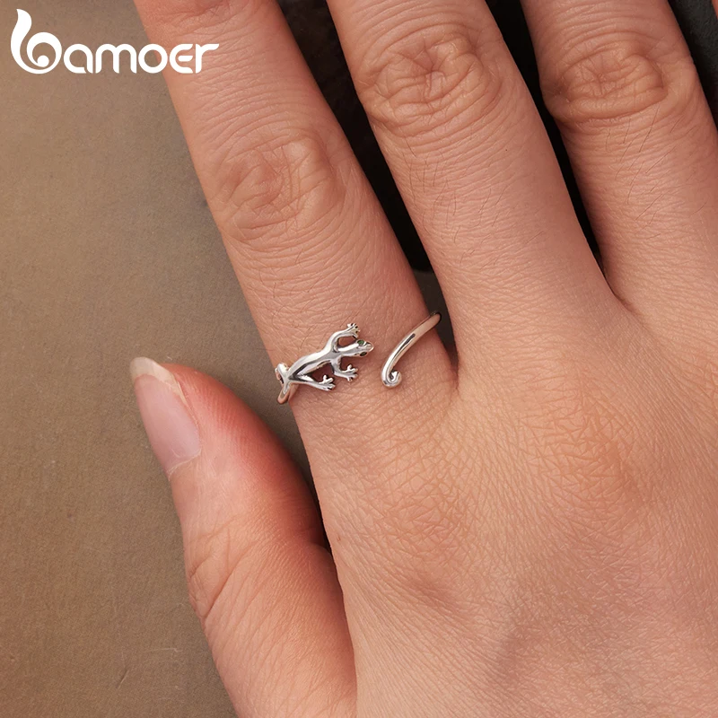 BAMOER 925 Sterling Silver Gecko Lizard Open Ring Lucky Animal Ring with Green Zircons for Lover Girl Simple Birthday Party Gift