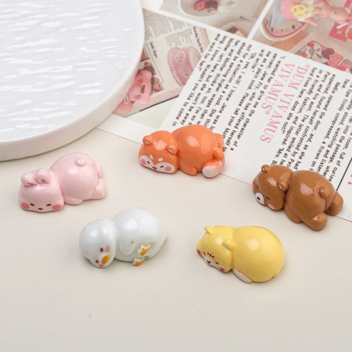 5 قطع من إكسسوارات الراتنج الكرتونية من مينيسو للاستلقاء على شكل ثعلب يمكنك صنعها بنفسك علبة غير المرغوب فيها دلايات مصنوعة يدويًا من مواد صغيرة لمستلزمات الحرف اليدوية والمجوهرات #3