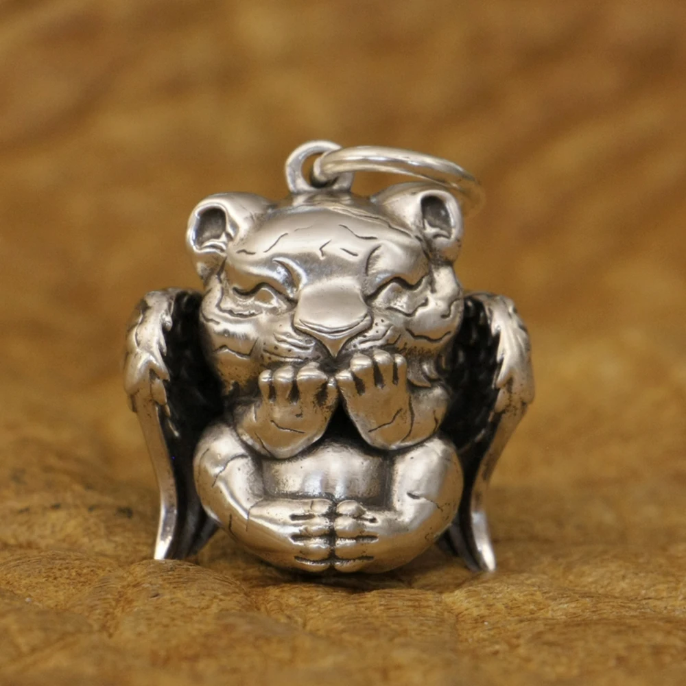 

LINSION 925 Sterling Silver Cute Tiger with Wings Little Animal Pendant TA369