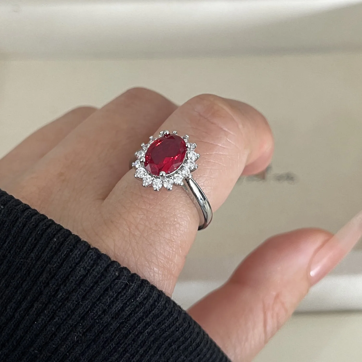 Women's Simple Geometric Handmade Irregular Retro Red CZ Ring