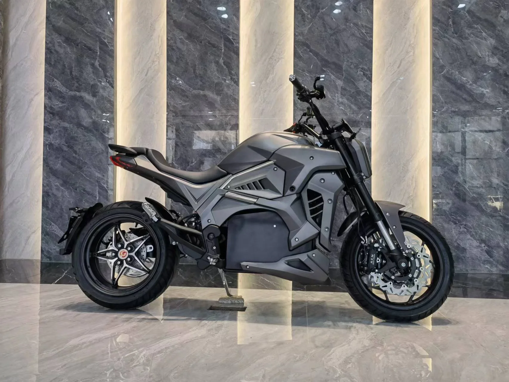 Imagen 6: Motocicleta Eléctrica Todoterreno de Alta Velocidad de 8000-10000w Fabricada en China