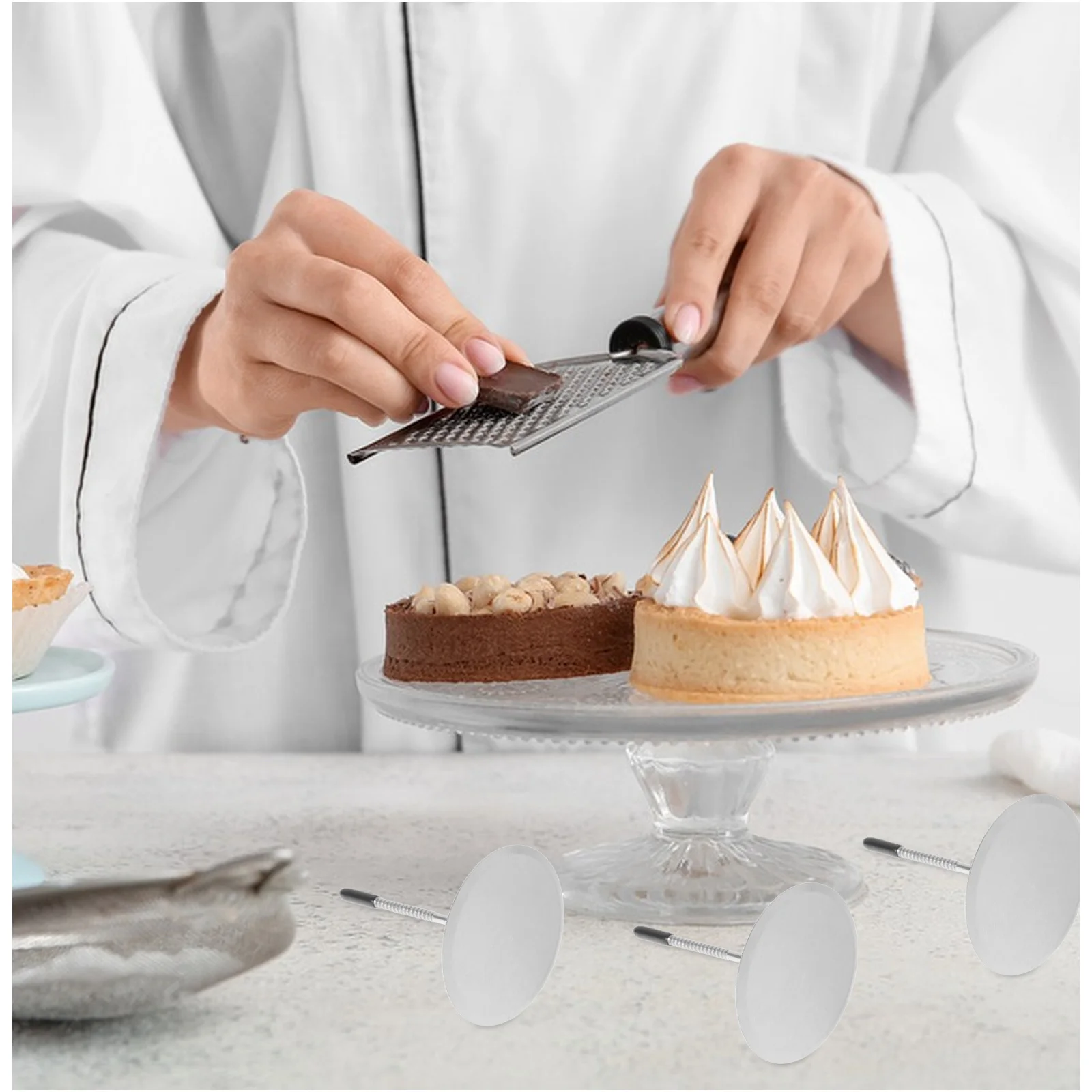 

6Pcs Stainless Steel Flower Nails Cake Decoration Tools for Icing Flowers Cupcakes Decorating Pins Baking Cake Nail