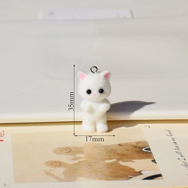 Animales flocados de dibujos animados con forma de gatos, muñecos de resina, colgante de cuentas, joyería Diy, pendiente, llavero de ropa, accesorios colgantes