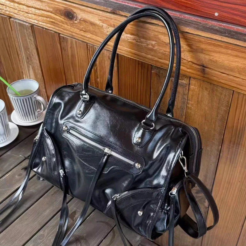 

Y2k Style Black Motorcycle Bag Women Large Capacity Multi-zipper Shoulder Bag Stylish Tassel Rivet Design Casual Commute Handbag